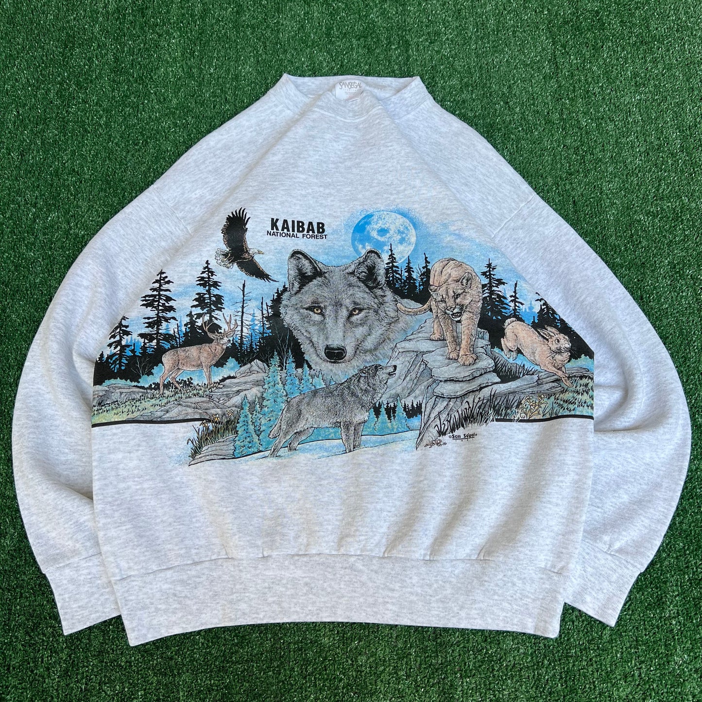 VTG 90s Men's Kaibab National Forest AZ Wolf Wrap Around Print Gray Sweatshirt - XL