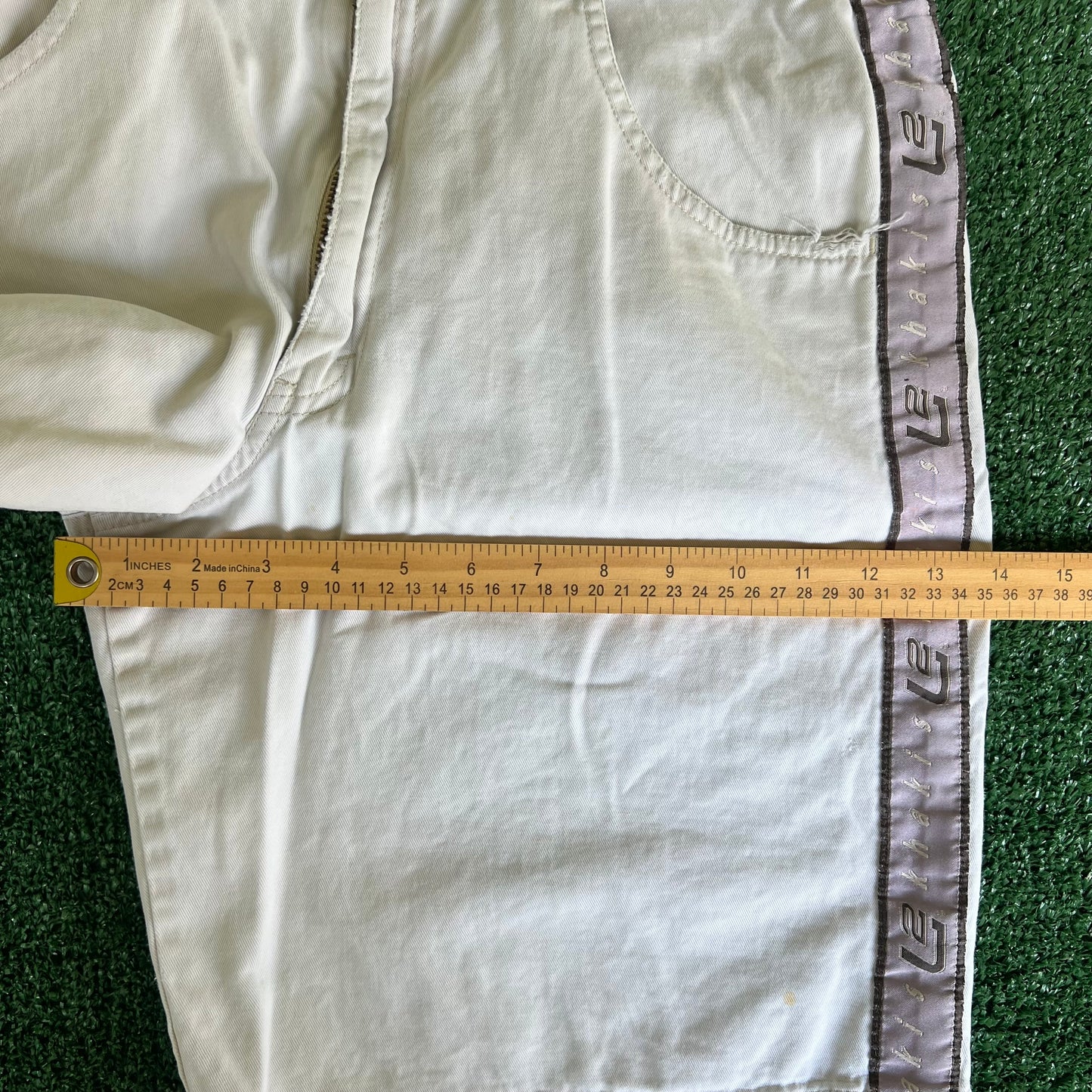 90s Levi's L2 Distressed Khaki Side Stripe Shorts - 30x10.5"