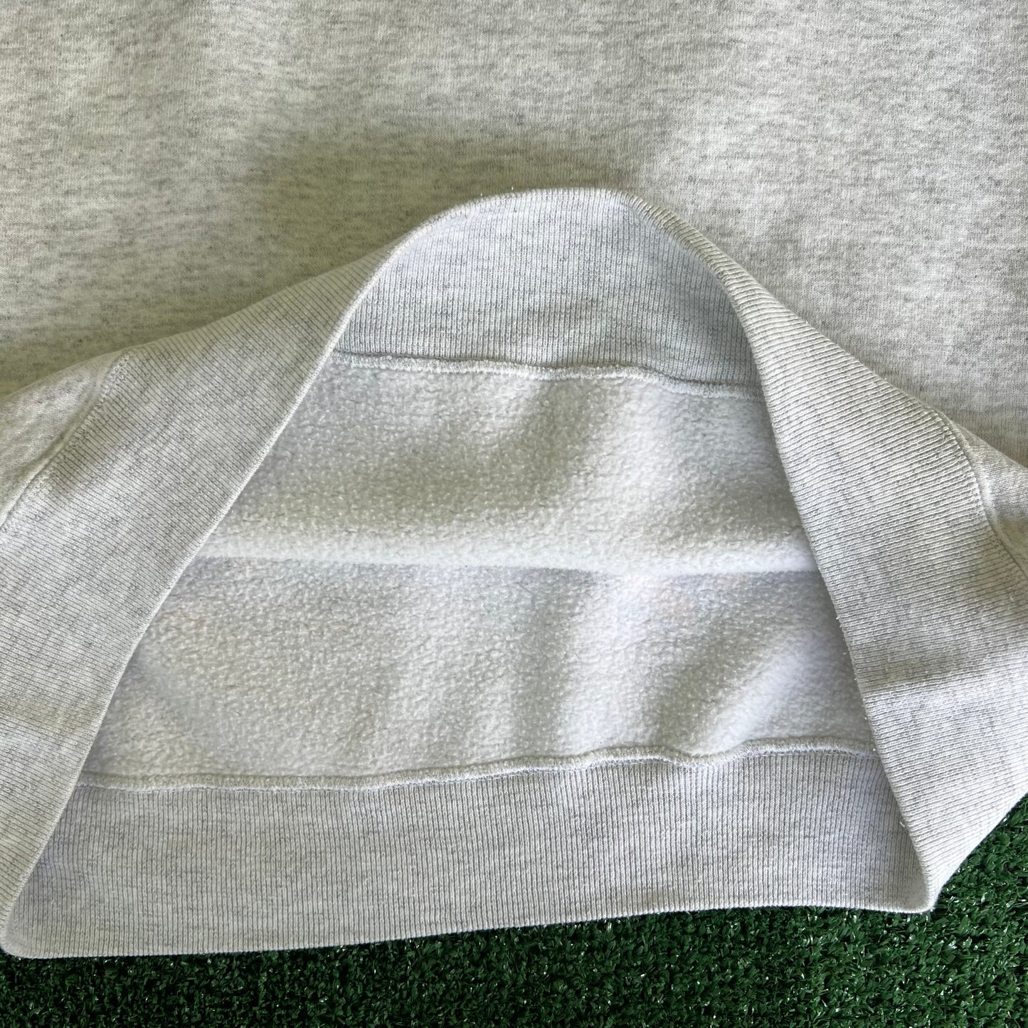 90s Notre Dame Fighting Irish Gray Sweatshirt - Medium