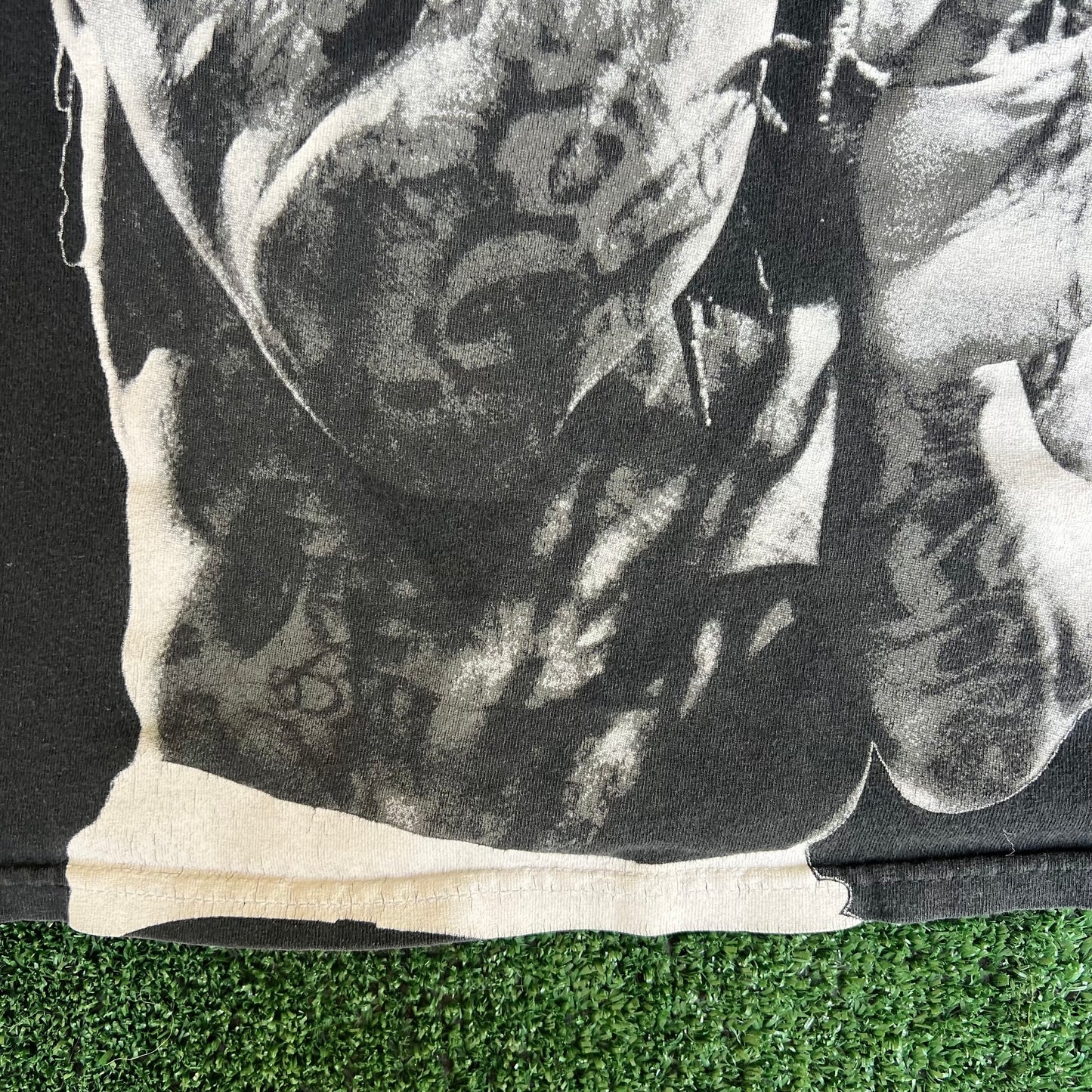 Vintage Y2K Men Live Nation Lil Wayne Weezy Big Print Rap Black T-Shirt - Medium