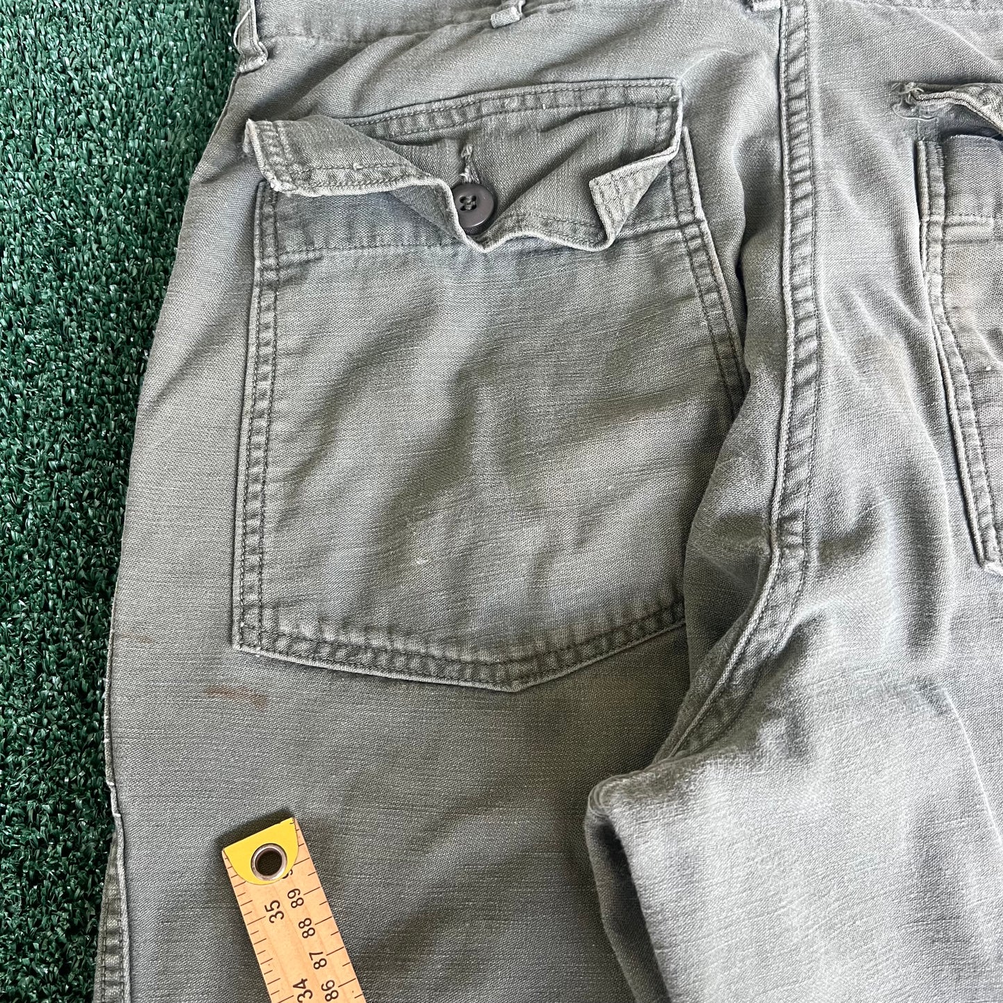 70s Vietnam War OG-107 Type 1 Zipper Fly Baggy Straight Green Pants - 33x28" 18.5" Openings