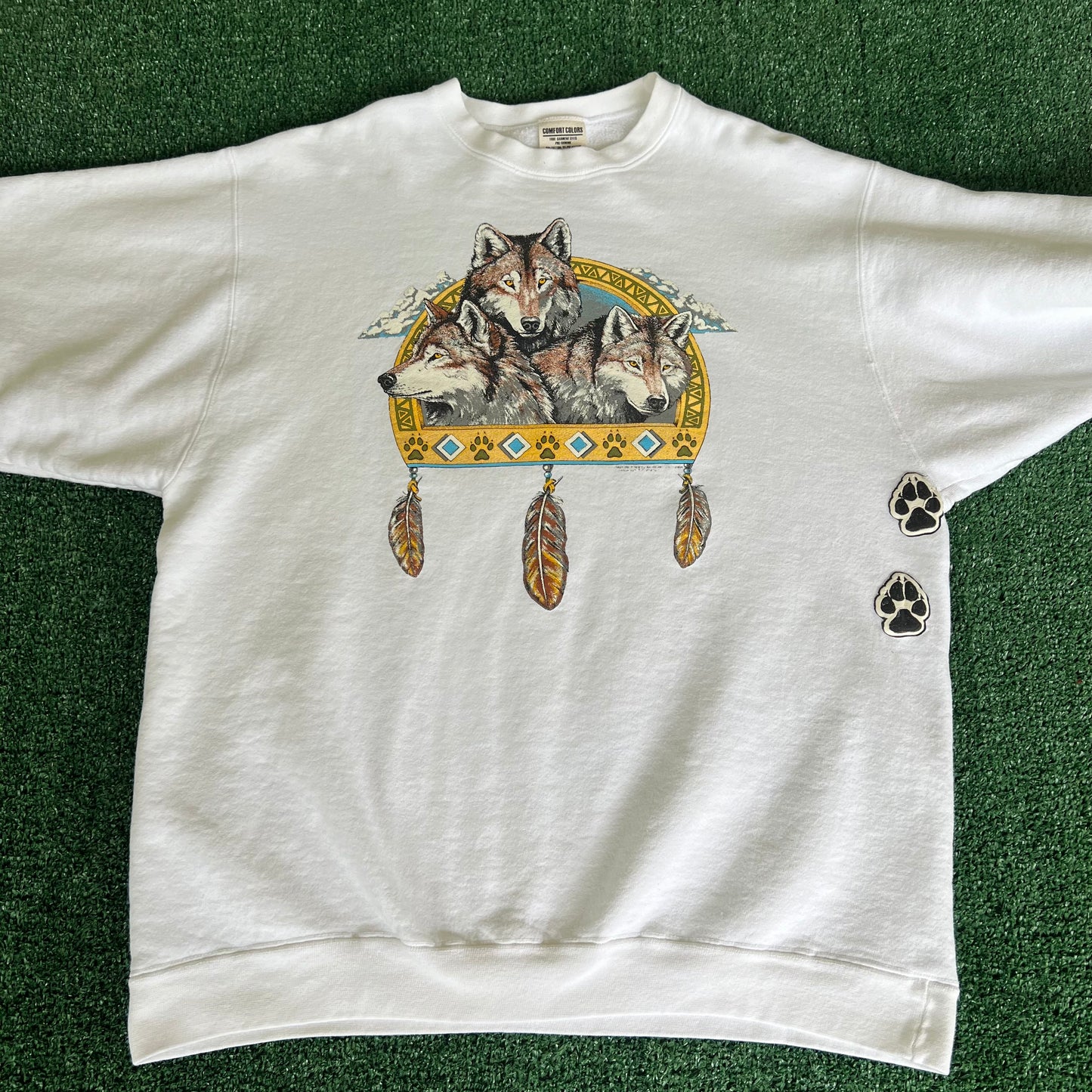 90s Wolves Nature White Crewneck Sweatshirt - Large
