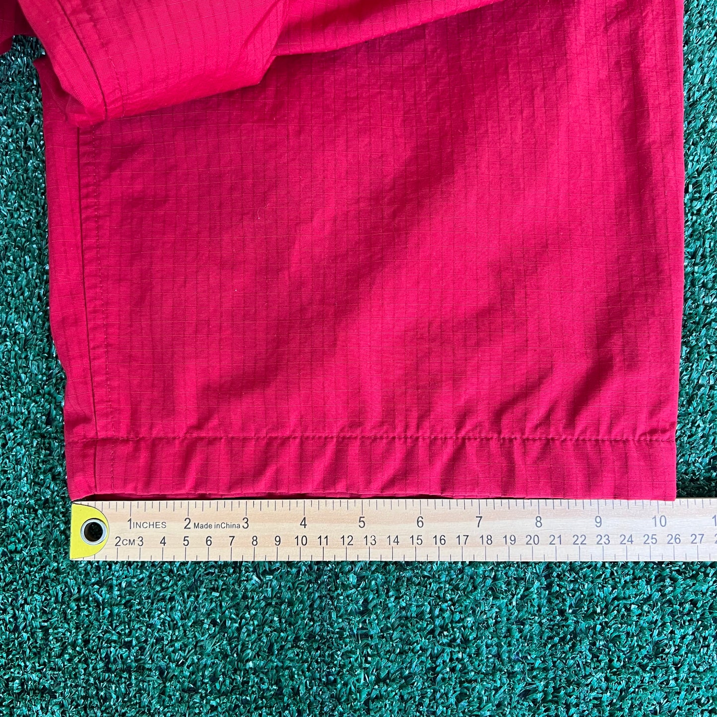 Y2K Tommy Hilfiger Red Baggy Wide-Leg Windbreaker Pants  - 2XL 40x30" 20.5" Openings