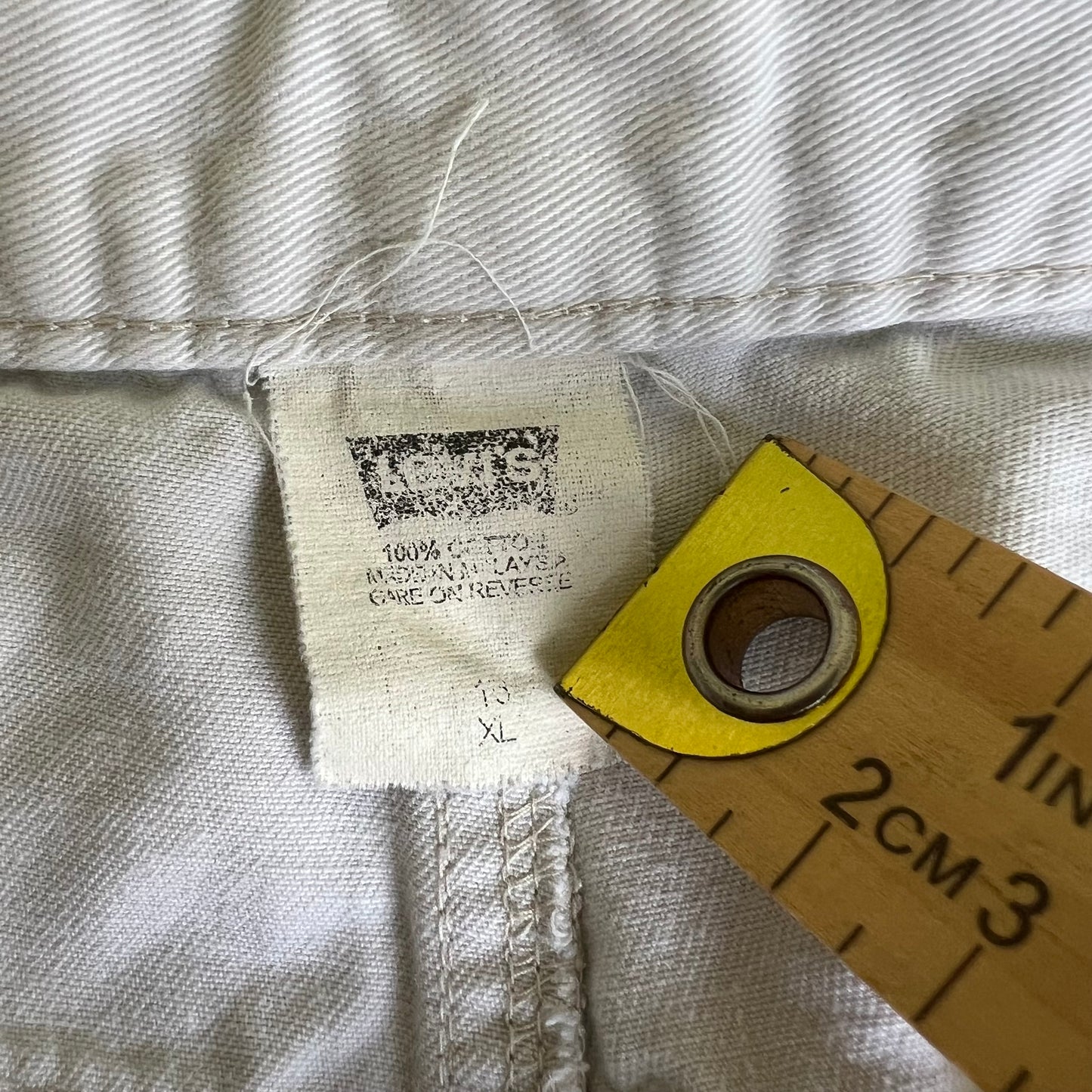 90s Levi's L2 Distressed Khaki Side Stripe Shorts - 30x10.5"