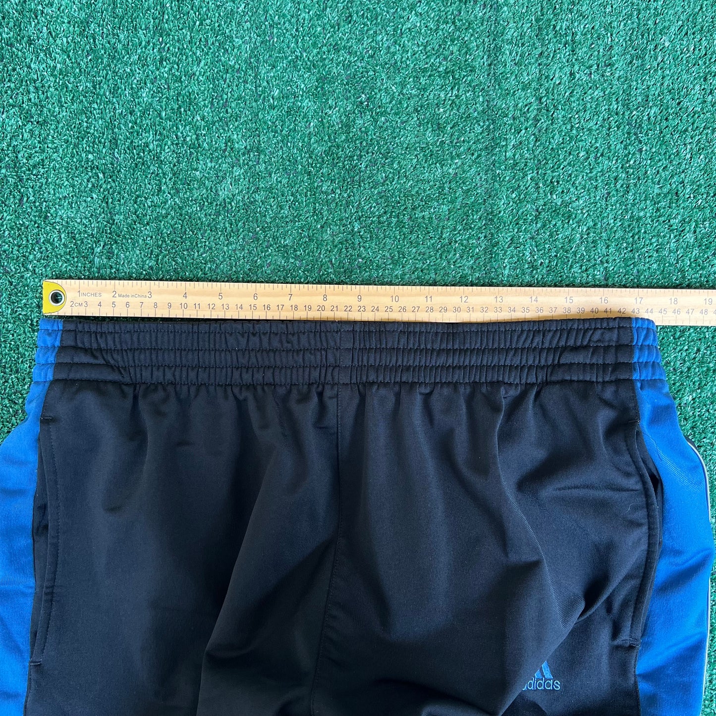 Vintage Y2K Men's Adidas Black Blue Baggy Track Pants - XL 35x32.5" 19" Openings