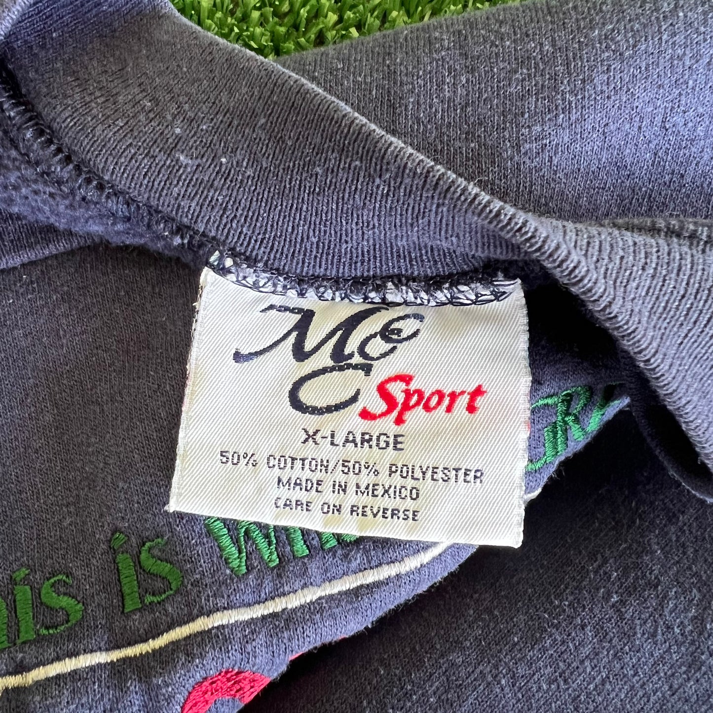 90s "This is what a GREAT GOLFER Looks Like" Funny Navy Blue Sweatshirt - XL