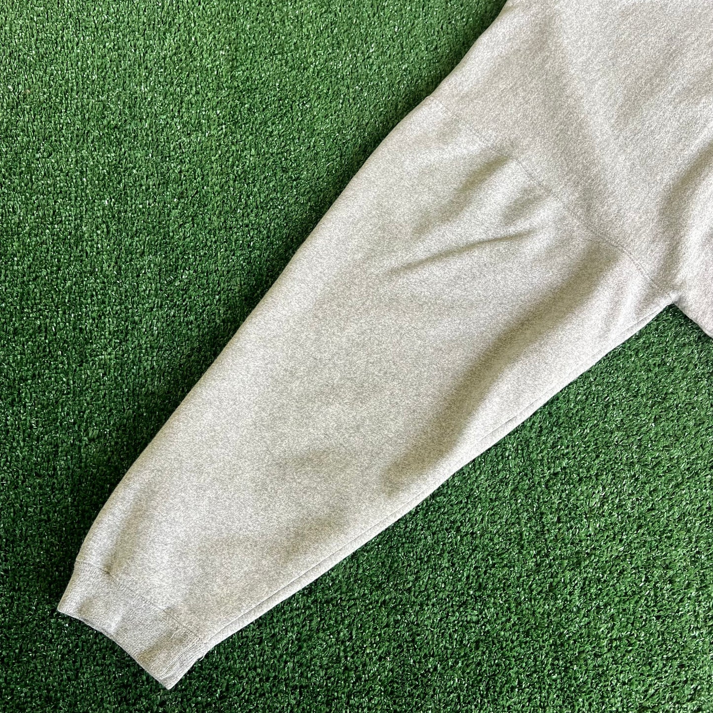 90s Men's Notre Dame Fighting Irish Gray Sweatshirt - Medium 22x25" USA