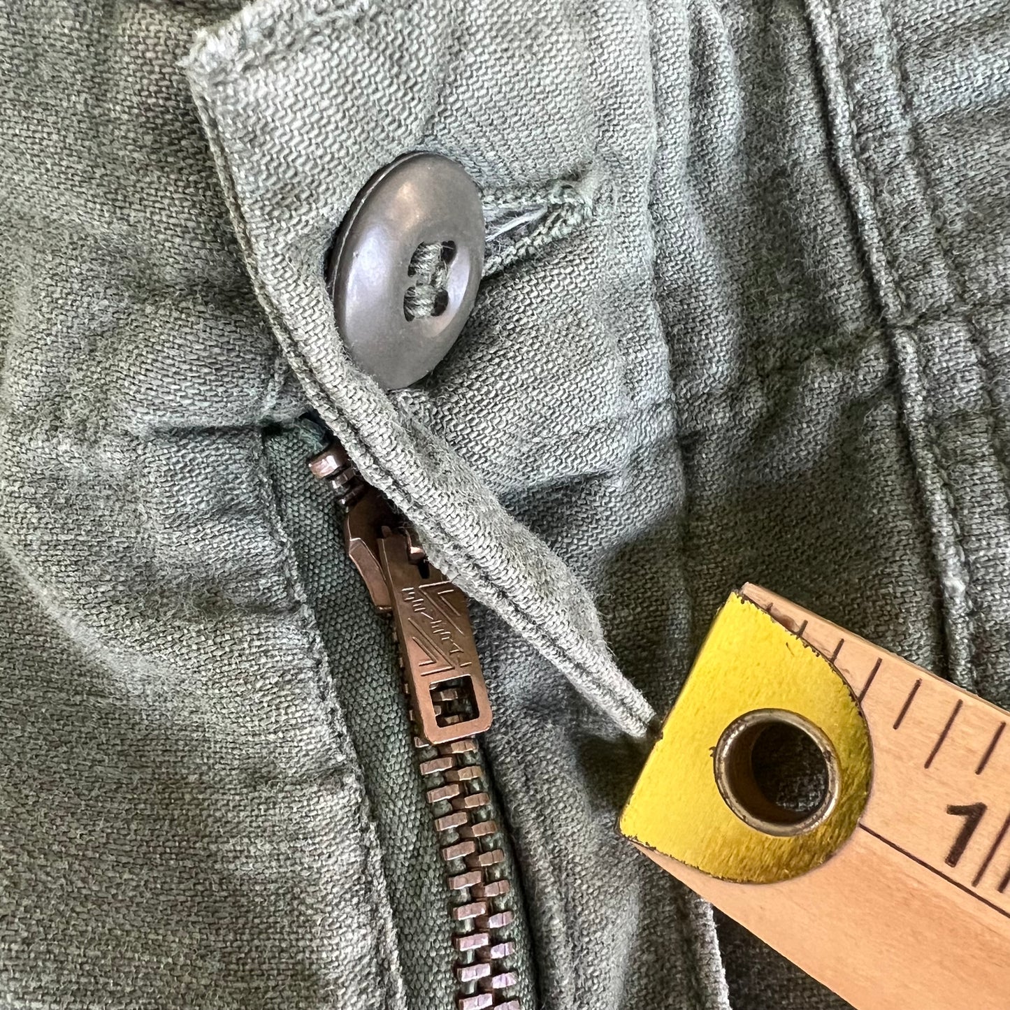 70s Vietnam War OG-107 Type 1 Zipper Fly Baggy Straight Green Pants - 33x28" 18.5" Openings