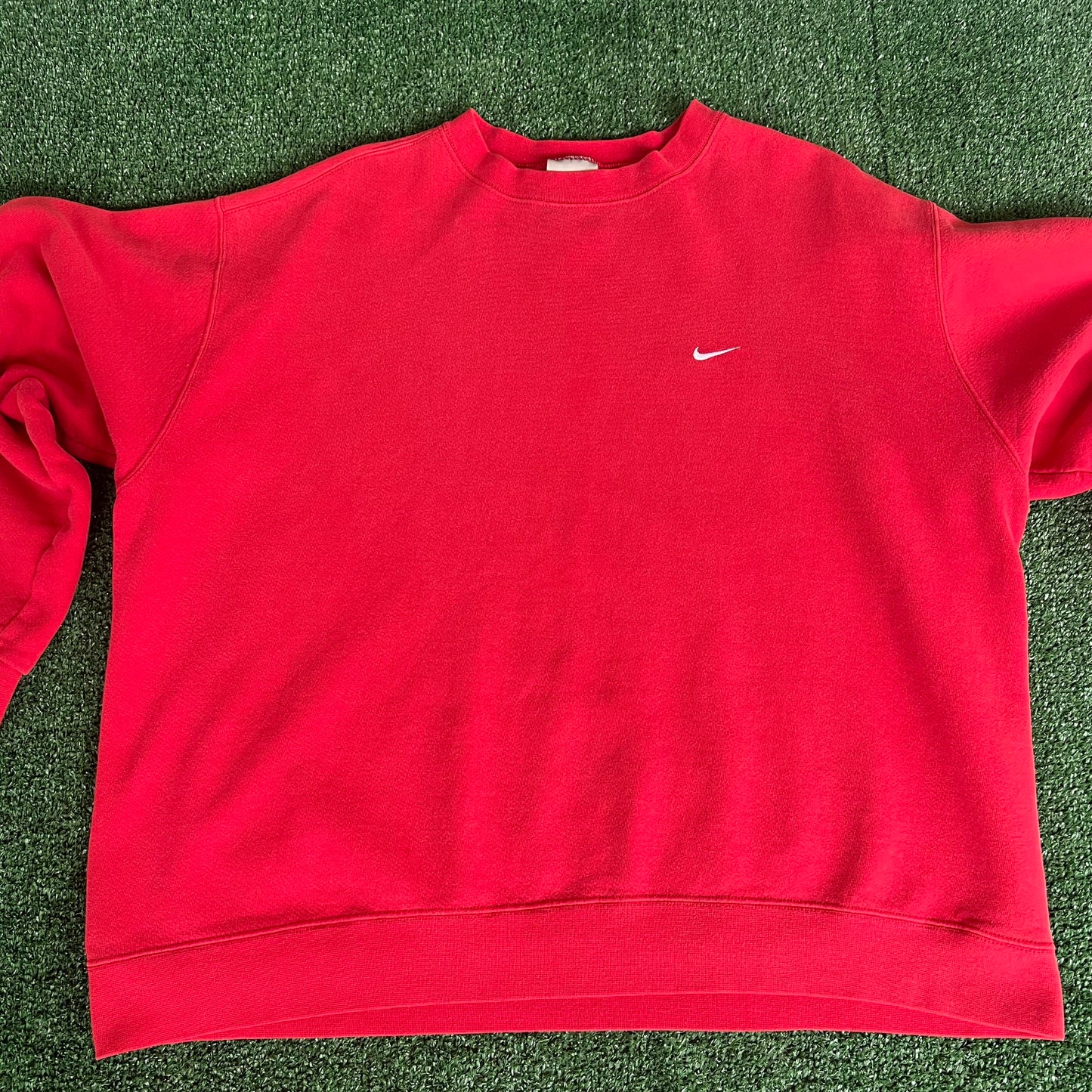 Y2K Nike Red White Essential Side Swoosh Heavyweight Crewneck Sweatshirt - XL