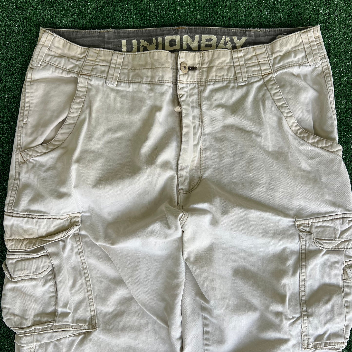 Y2K Unionbay Baggy Wide-Leg Distressed Light Khaki Cargo Pants - 39x28" 20.5" Openings