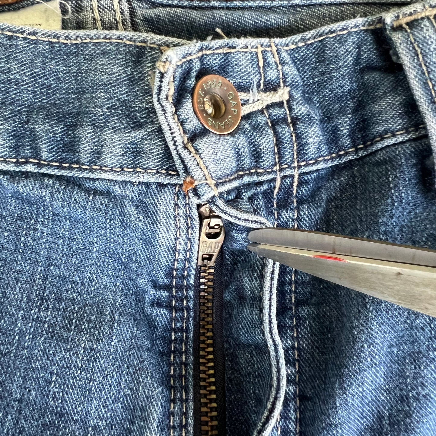 90s Y2K GAP Worker Baggy Wide-Leg Blue Jeans - 37x32" 20.5" Openings