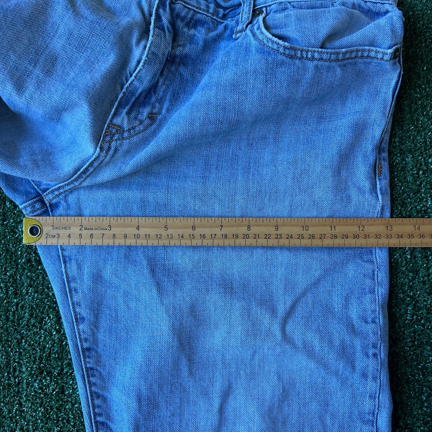 Y2K Old Navy Loose Light Blue Baggy Straight Jeans - 36x30" 19" Open Southpole