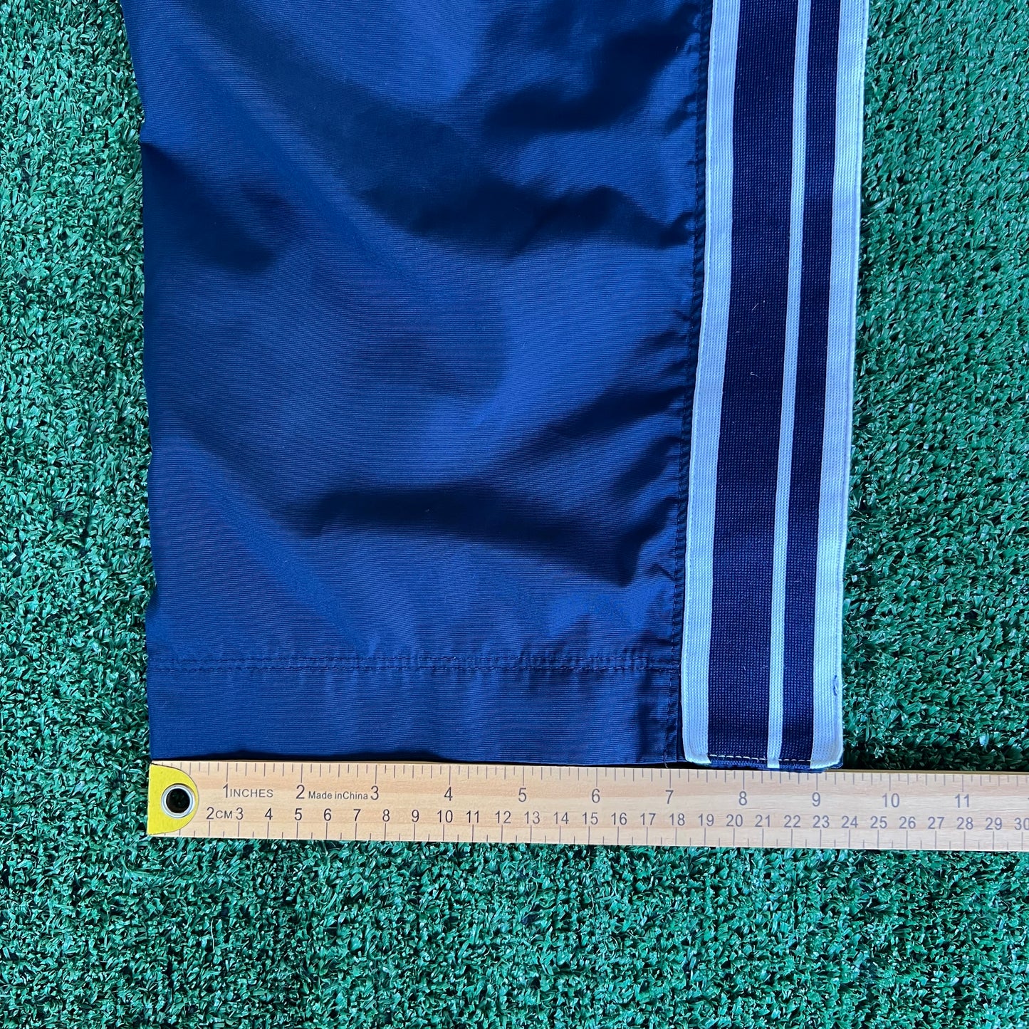 Y2K Nike Baggy Tear Away Basketball WarmUp Navy Blue Side Stripe Pants - Large