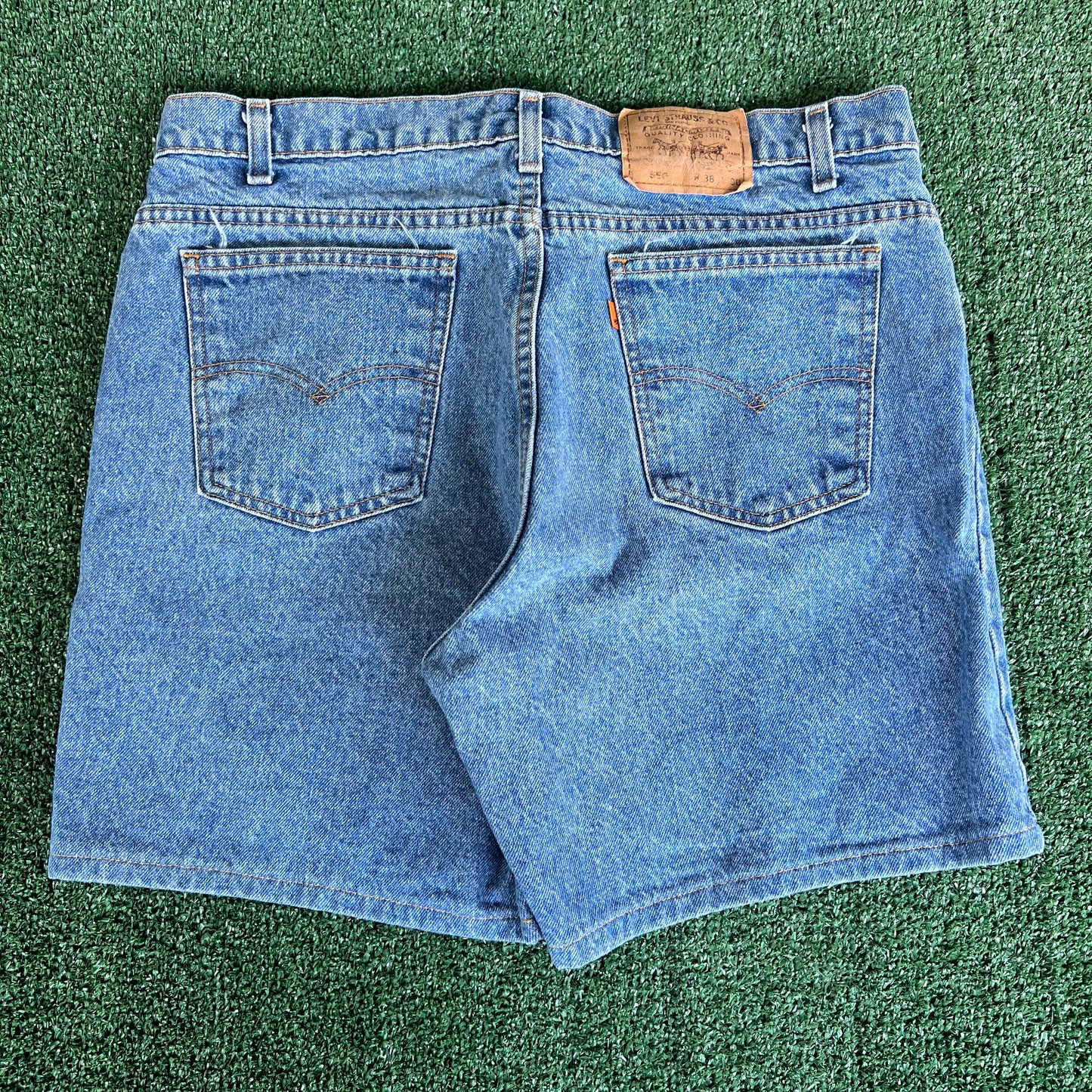 80s Levi's 550 Orange Tab Light Wash Blue Jean Shorts - 36x7.25"