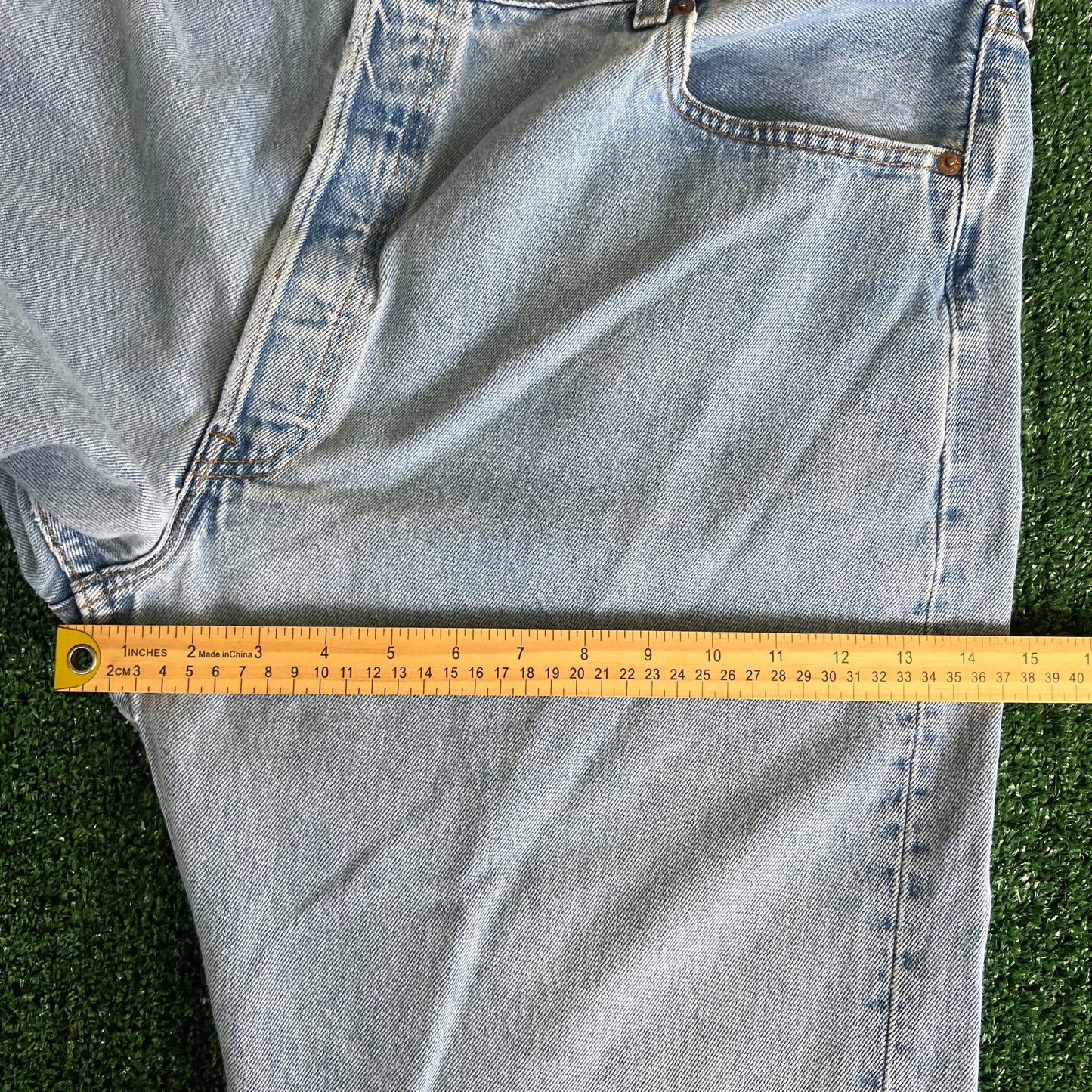 90s Levi's 501 Center Patch Button Fly Light Blue USA Jeans - 41x31"