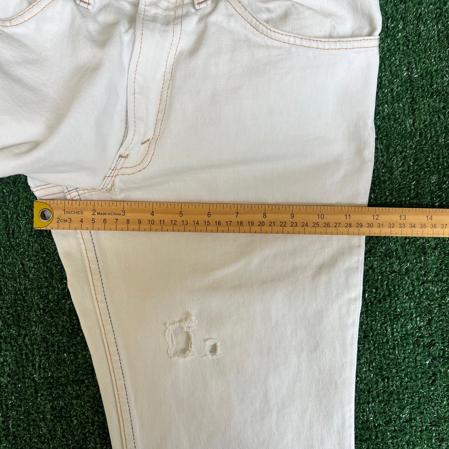 VTG 70s Levi's 684 Big Bell Bottoms Orange Tab Talon Distress White Jeans 32x31"