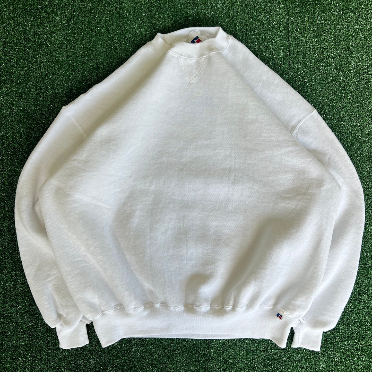 90s Russell Athletic Boxy Blank White Crewneck Sweatshirt - 2XL