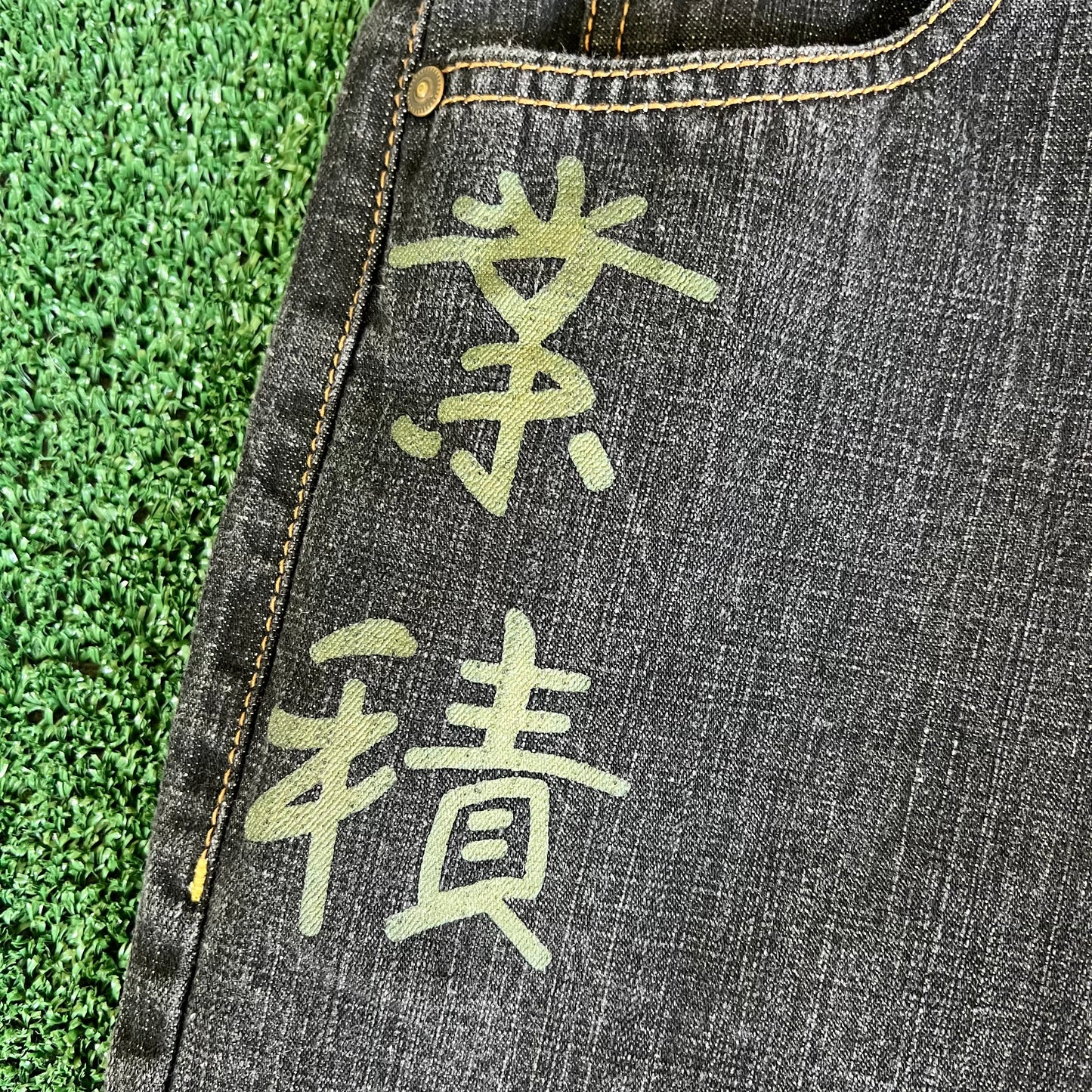 Y2K Brooklyn Express Rising Sun Baggy Black Jean Shorts - 34x14.5"