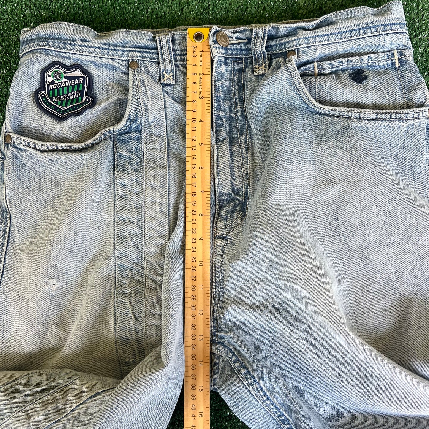Y2K Rocawear Baggy Distressed Light Wash Blue Jean Shorts - 34x14.5"