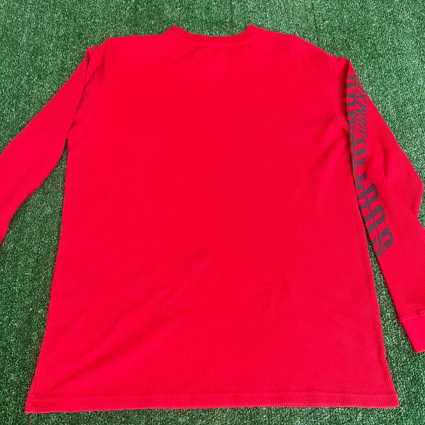 Vintage Y2K Men's Southpole Search & Destroy Red Waffle Knit Tribal Shirt - XL 24.5x32