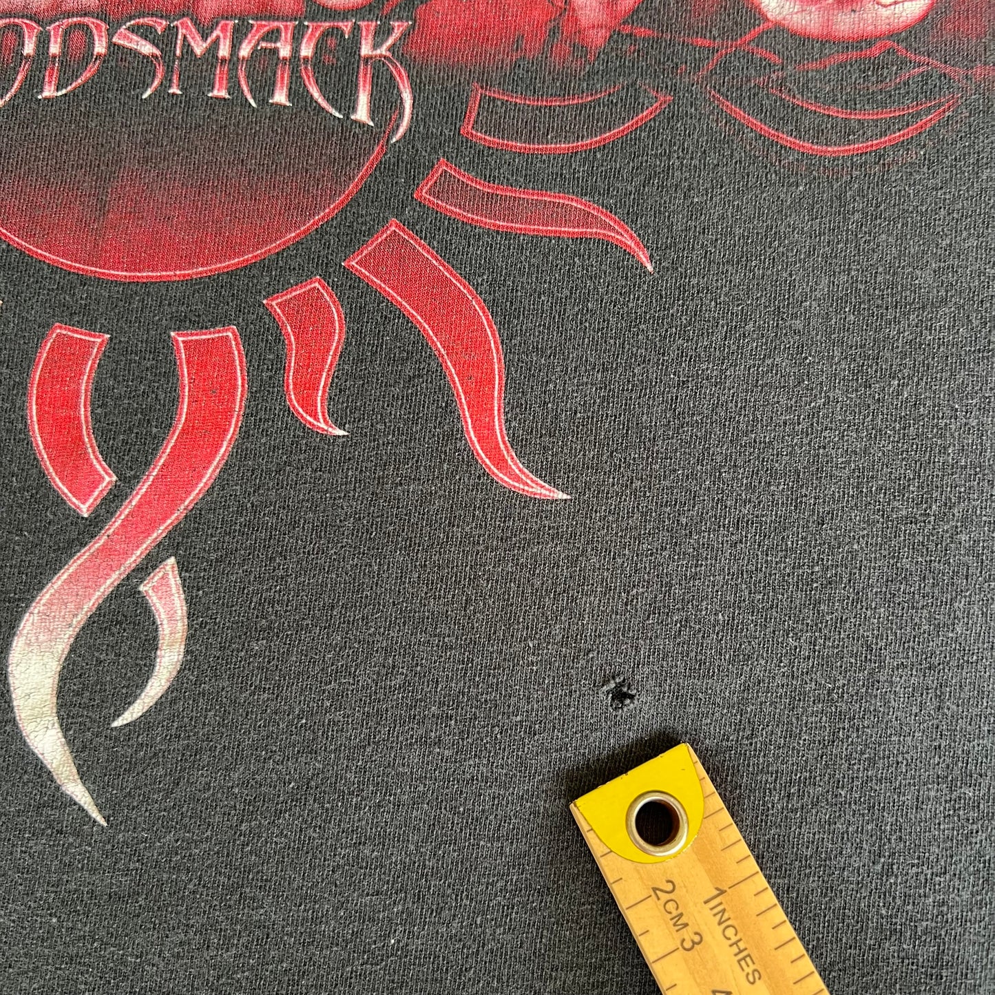 2003 Godsmack Post Grunge Hard Rock Band Faceless Tour Concert Faded Black T-Shirt - XL