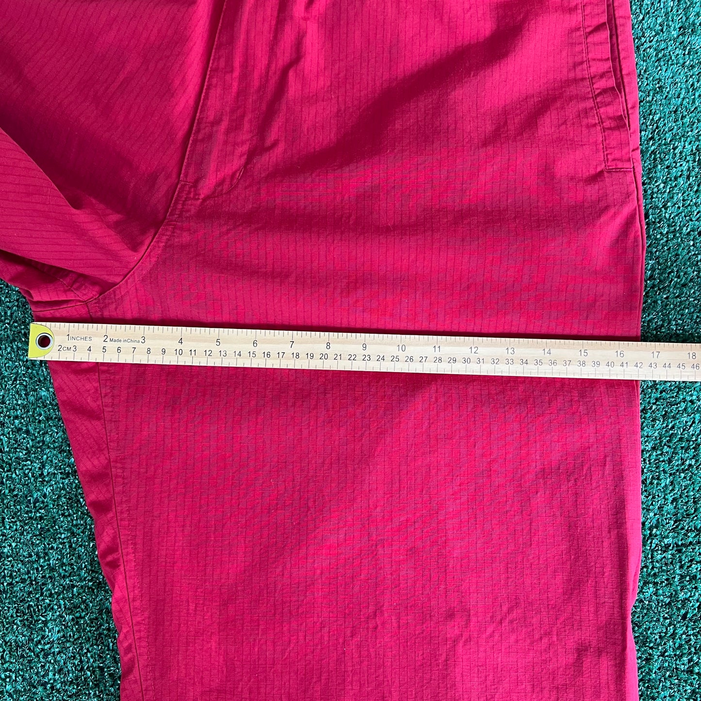 Y2K Tommy Hilfiger Red Baggy Wide-Leg Windbreaker Pants  - 2XL 40x30" 20.5" Openings