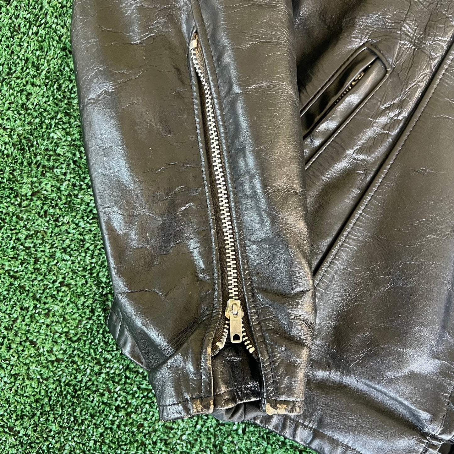 70s Mens 100% Genuine Thick Leather Black Motorcycle Jacket Medium 22x26
