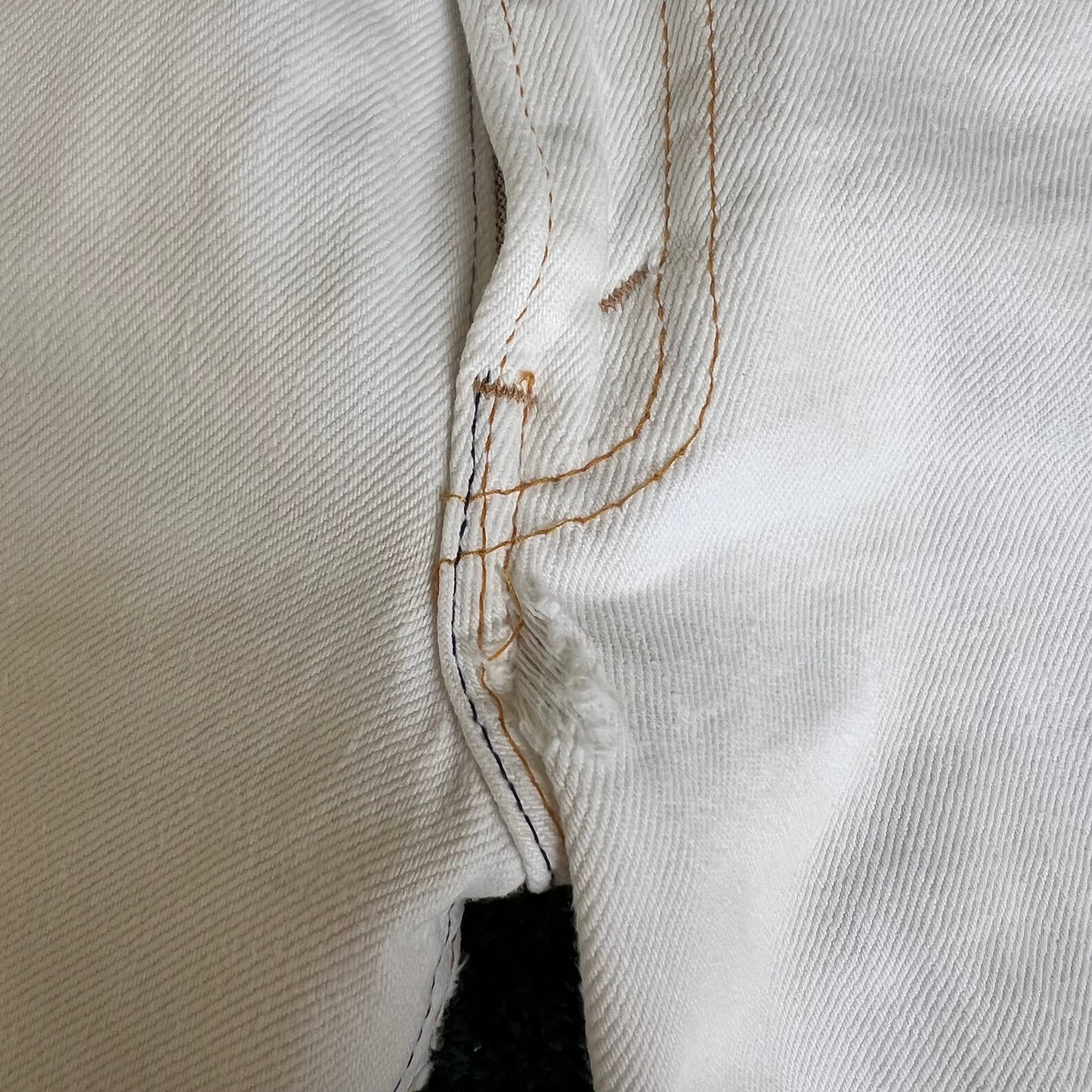 VTG 70s Levi's 684 Big Bell Bottoms Orange Tab Talon Distress White Jeans 32x31"