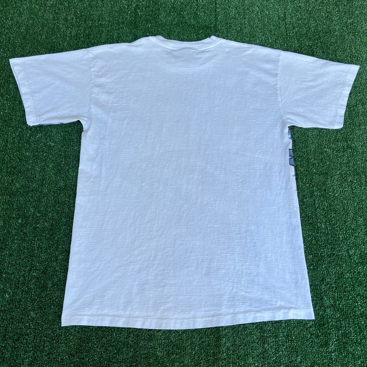 Vintage 90s Men's Magic Johnson T's NFL Cowboys AOP Spellout White T-Shirt - Large