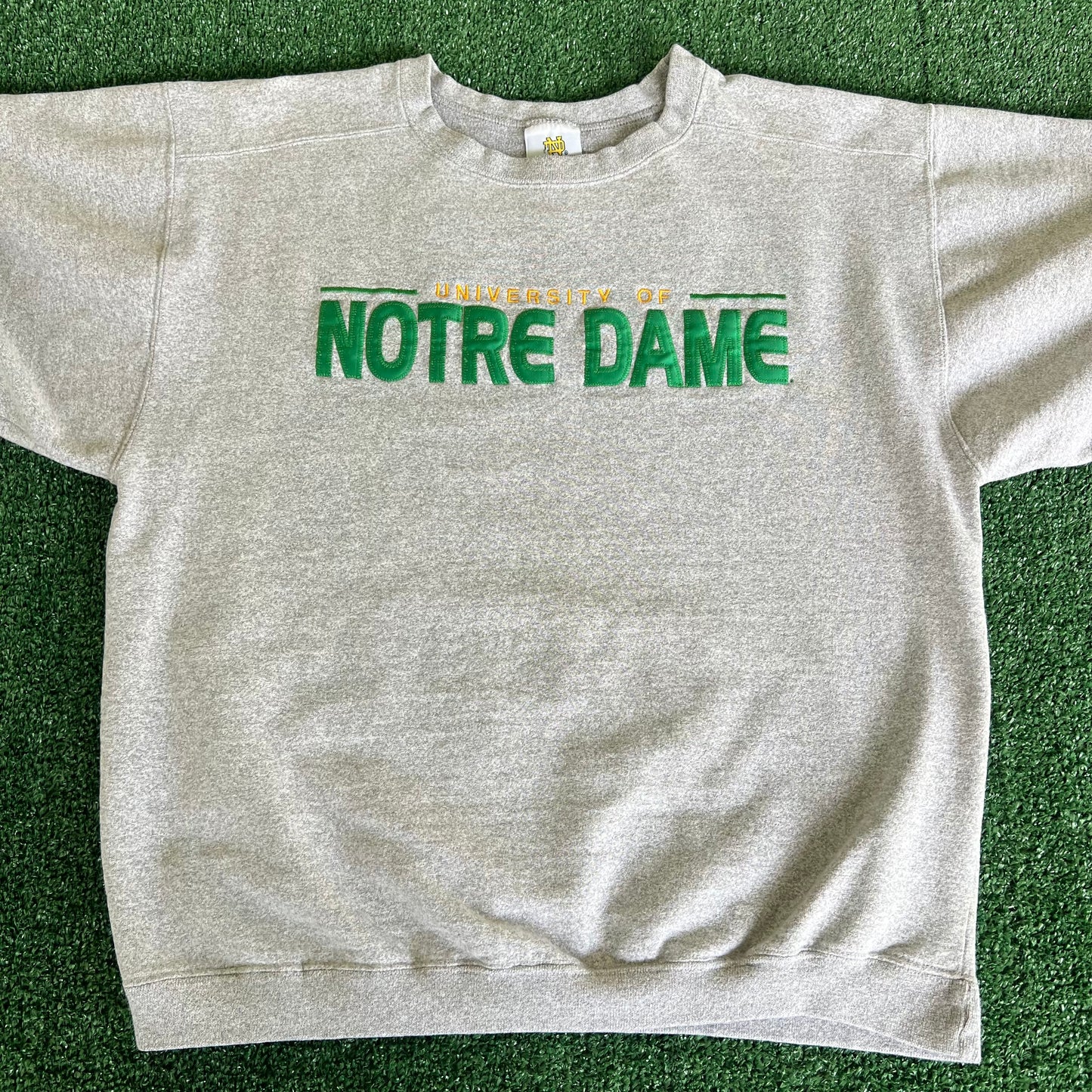 90s Men's Notre Dame Fighting Irish Gray Sweatshirt - Medium 22x25" USA