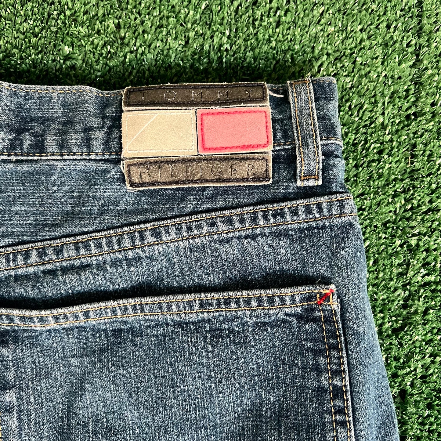 Y2K Tommy Hilfiger Flag Baggy Carpenter Cargo Blue Jean Shorts - 35x12"