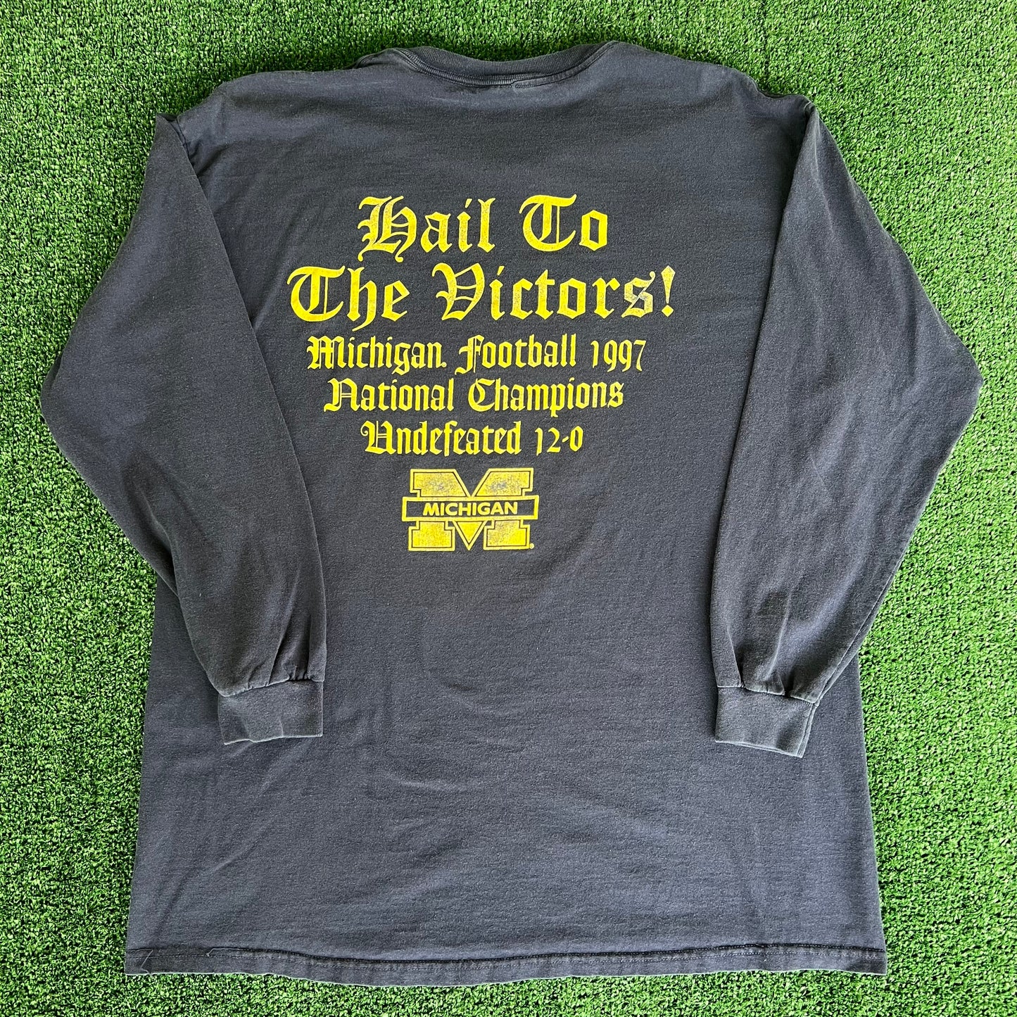1997 Michigan Wolverines UM Football Champions Navy Blue Long Sleeve T-Shirt - XL