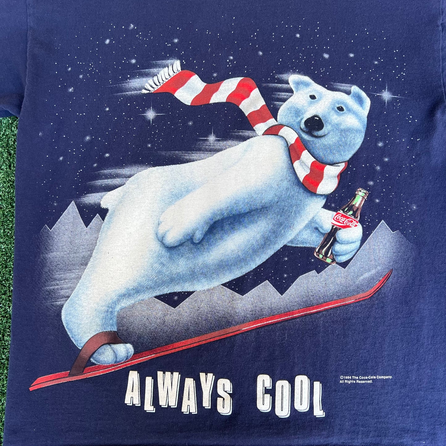 VTG 1994 Men's Coca-Cola "Always Cool" Polar Bear Skiing Navy Blue T-Shirt - Large