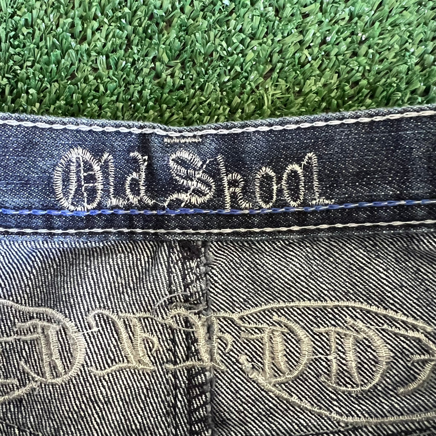Y2K Distressed Old Skool Embroidered Indigo Blue Jean Shorts - 25x11"