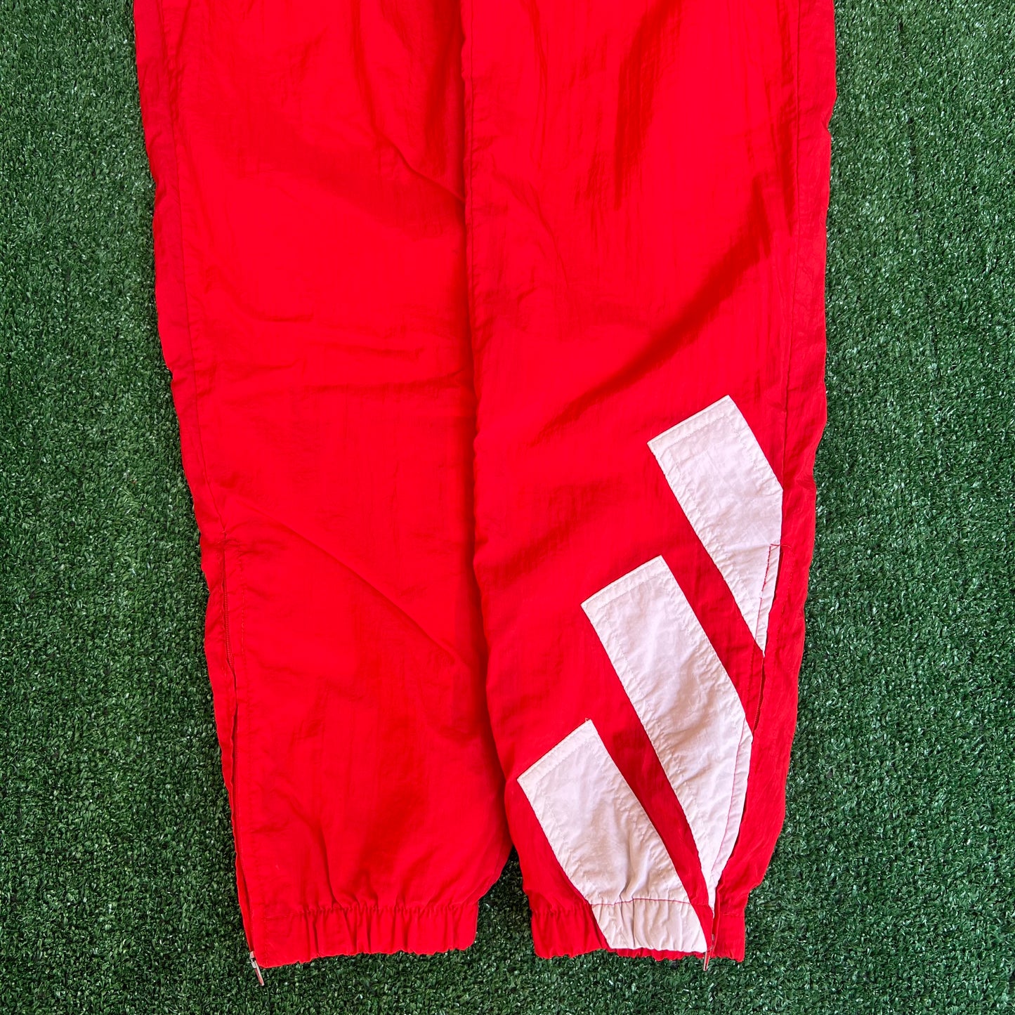 Vintage 90s Men's Adidas Tapered Leg Logo Red White Track Pants Small 32x31"