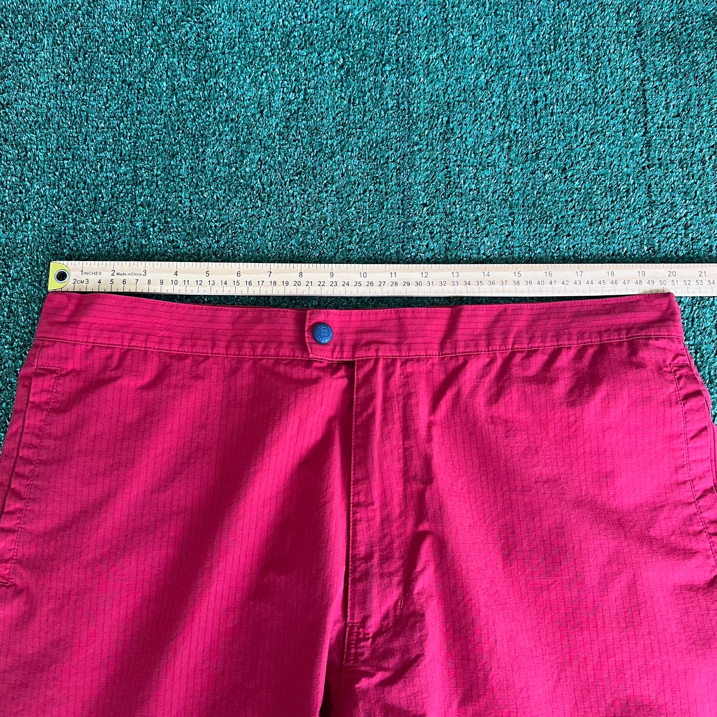 Y2K Tommy Hilfiger Red Baggy Wide-Leg Windbreaker Pants  - 2XL 40x30" 20.5" Openings