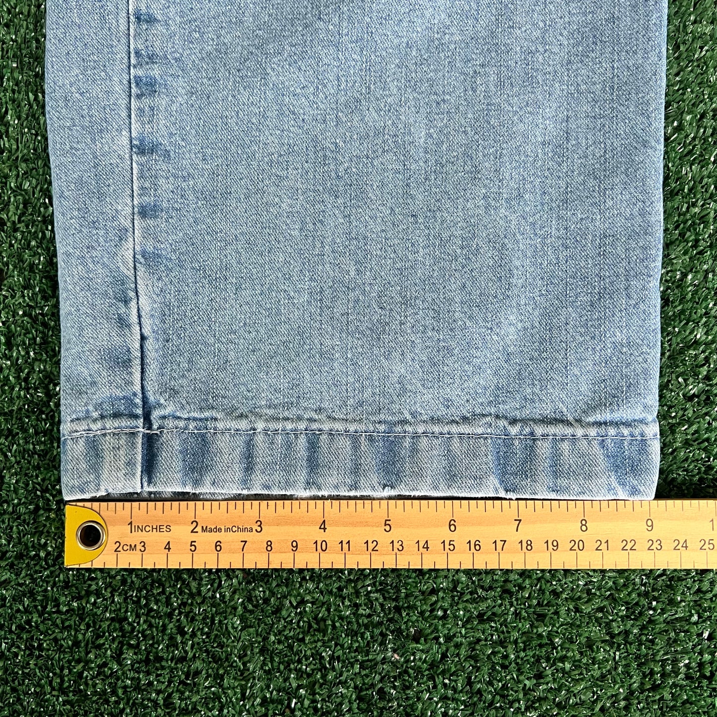 Y2K Tommy Hilfiger Baggy Carpenter Light Wash Blue Jeans - 33x29.75" 18" Opening