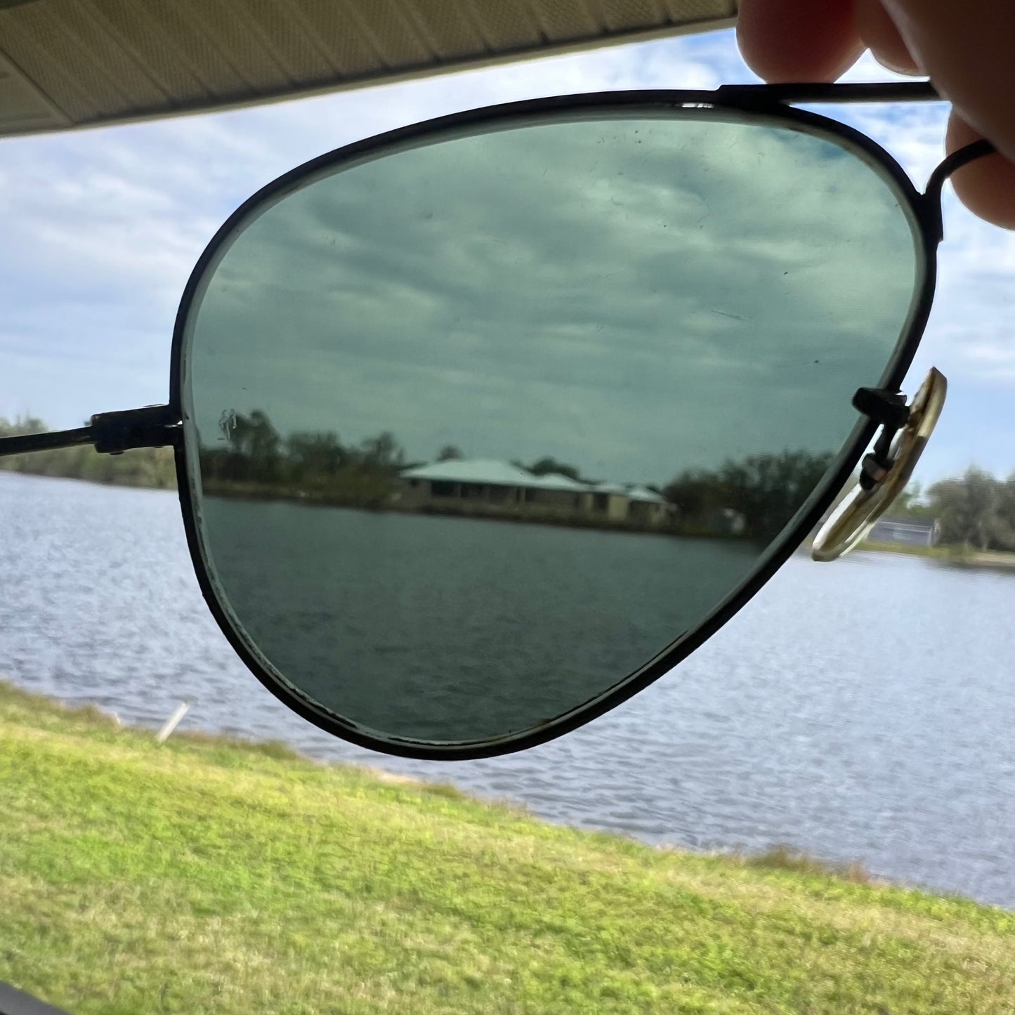 80s Ray-Ban Bausch & Lomb Black Frame Black Glass Lens Aviators 58-14 W Case
