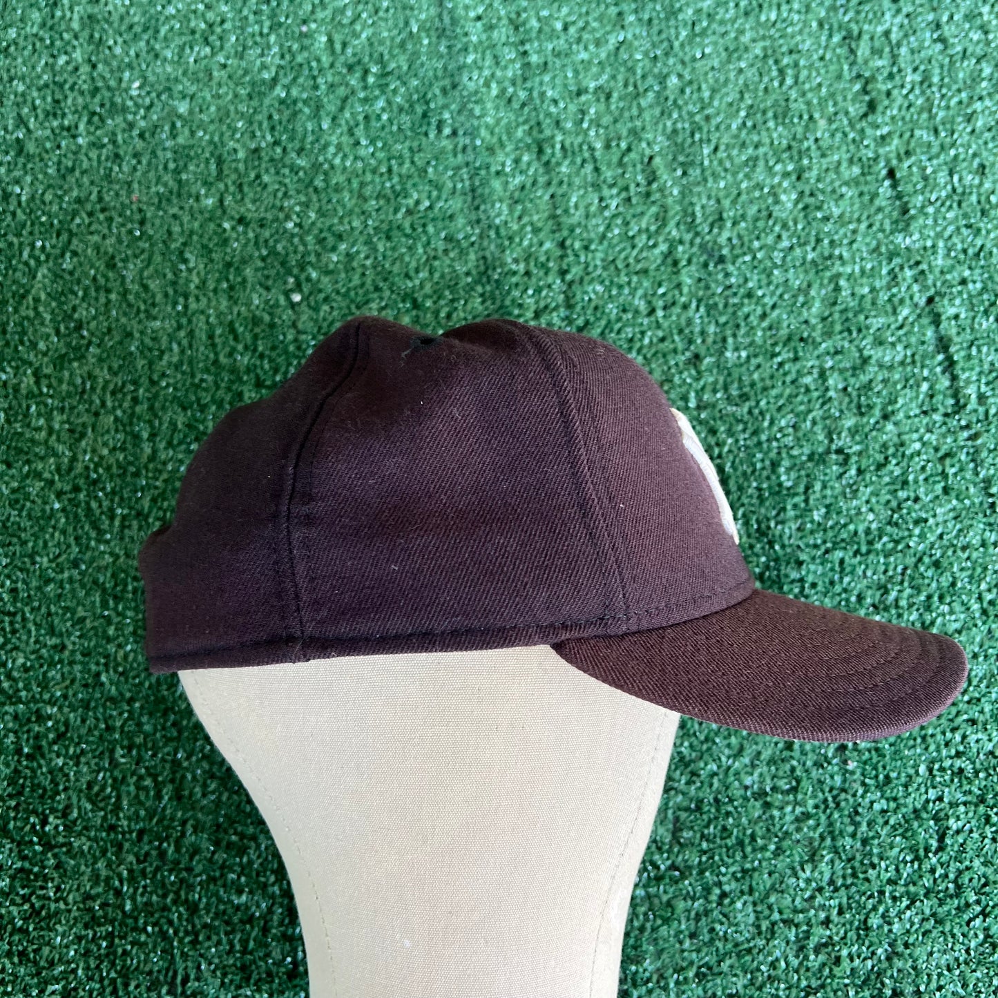 90s New Era MLB New York Yankees Faded Navy 98 World Series Fitted Hat 7 1/2