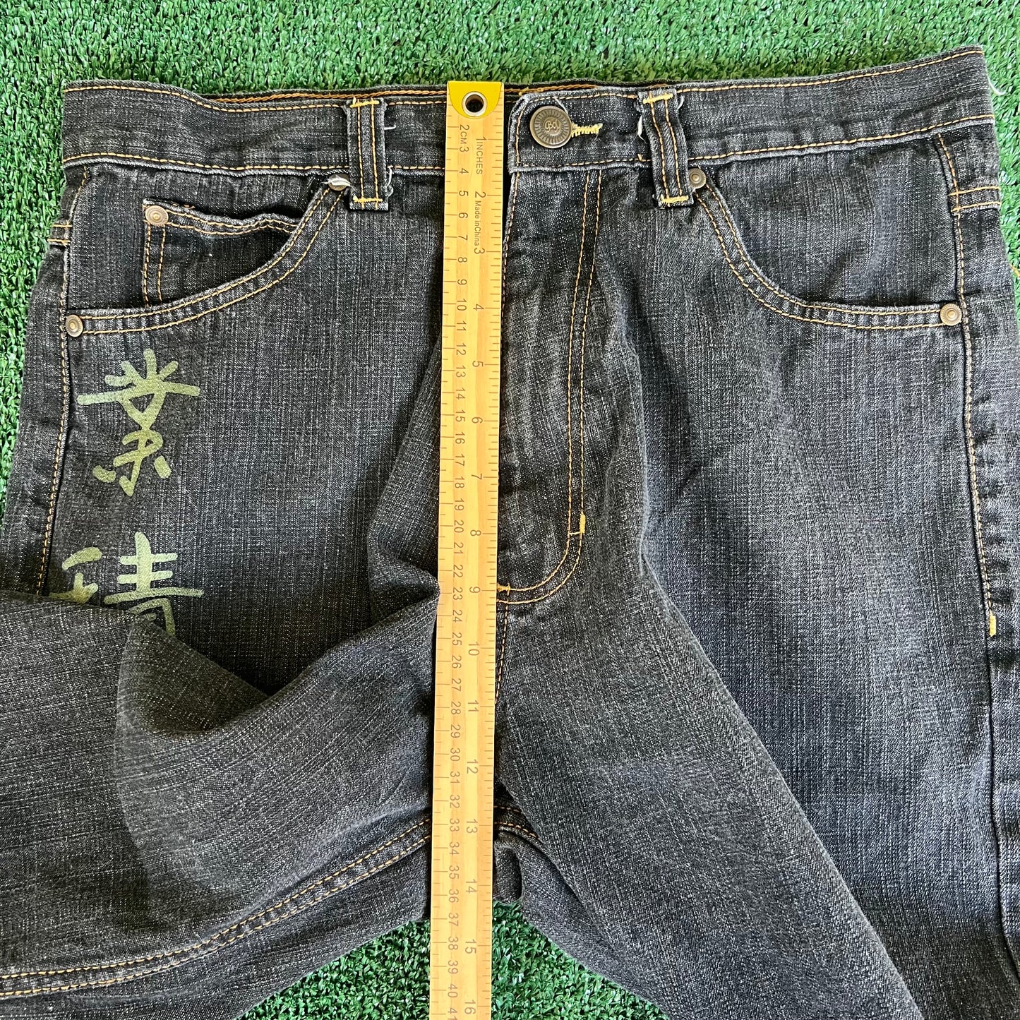Y2K Brooklyn Express Rising Sun Baggy Black Jean Shorts - 34x14.5"