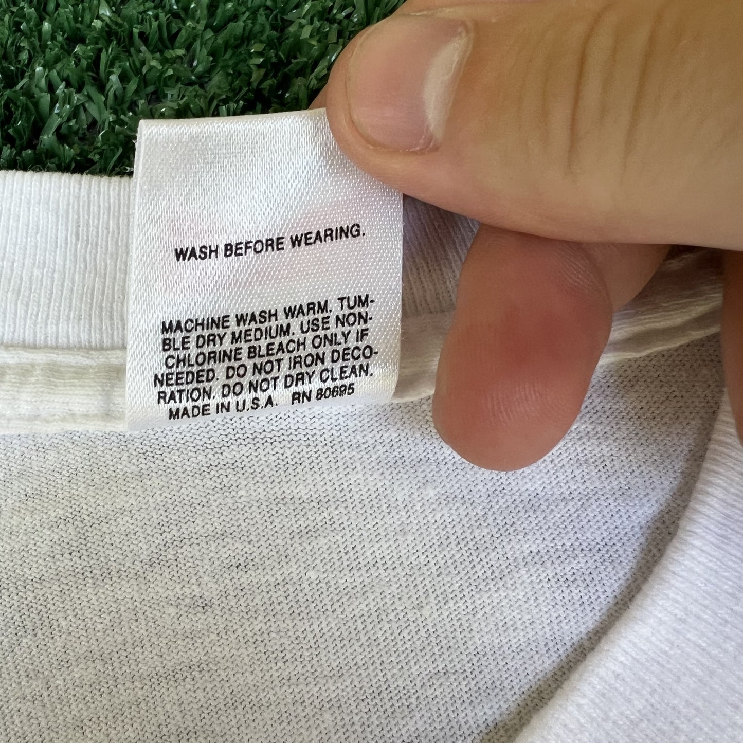 VTG Marlboro Adventure Team T-Shirt Mens XL White Aztec Lizard Pocket 90s