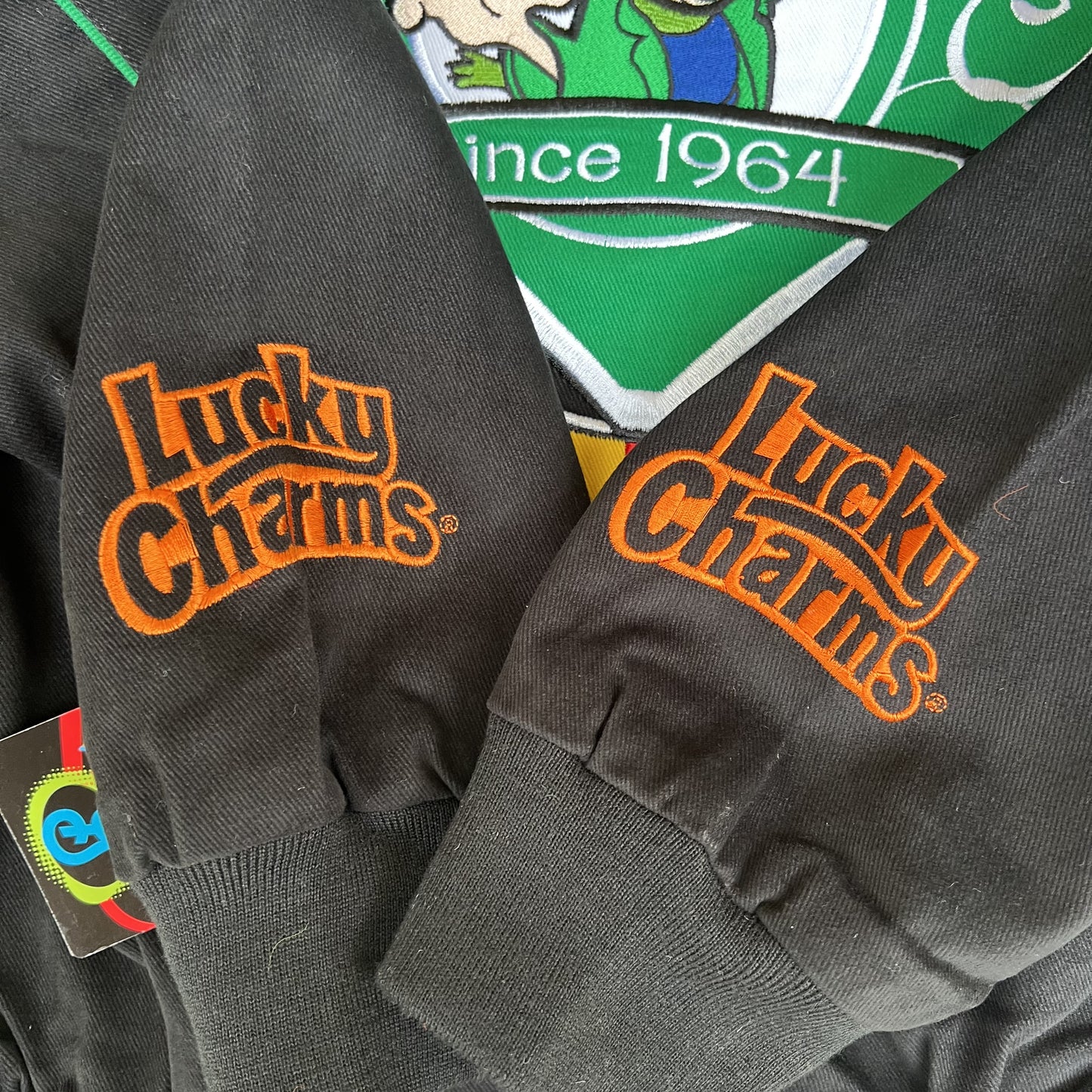 NWT VTG Lucky Charms NASCAR Jacket Men’s XL – Black Embroidered Racing Leprechaun RR Design
