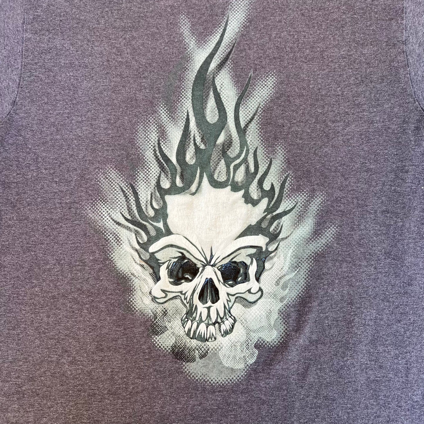 Vintage 90s Y2K Men's JNCO Flaming Skull Tribal Skater T-Shirt Gray Large USA