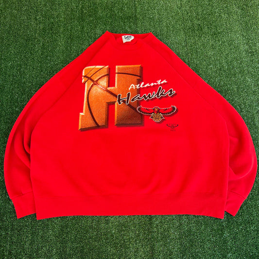 Vintage 90s Men's Lee Sport NBA Atlanta Hawks Boxy Red Crewneck Sweatshirt 2XL
